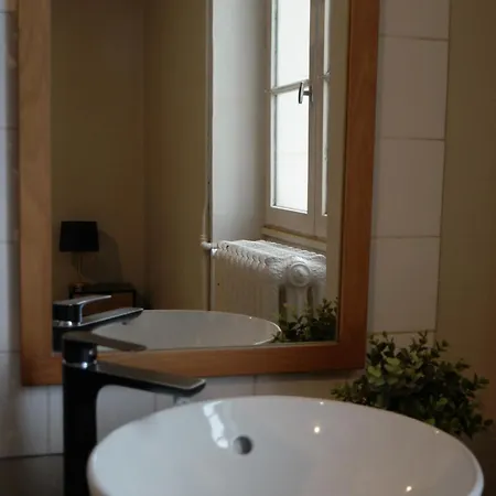 Bed & Breakfast Escales Patrimoniales En Coeur De Poitiers