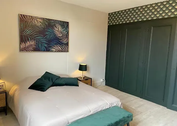 Escales Patrimoniales En Coeur De Bed & Breakfast *